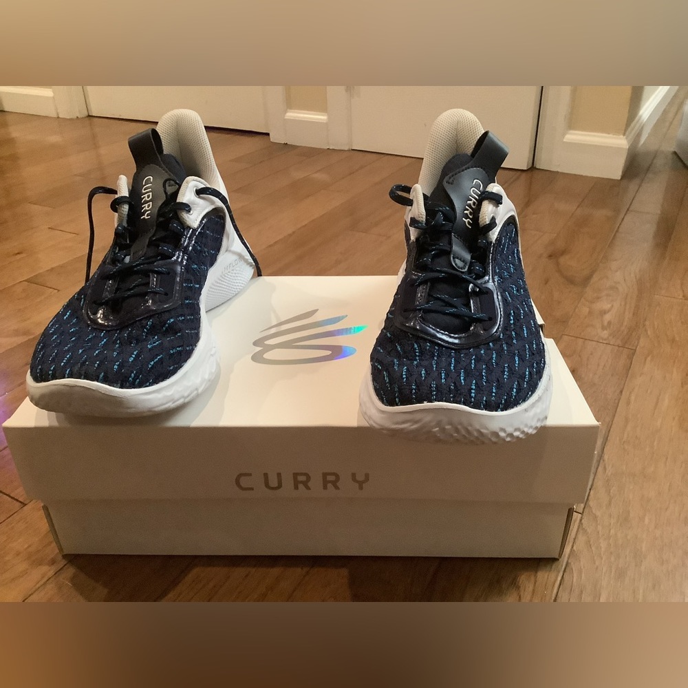 Team Curry 9 men’s sneakers